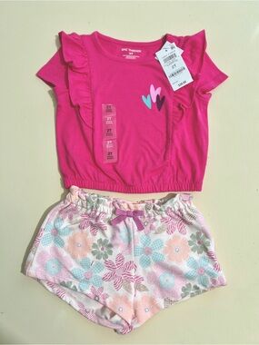 Epic Threads Girls 2-Piece Outfit Set Size 2T NWT Floral Shorts & Ruffle Top